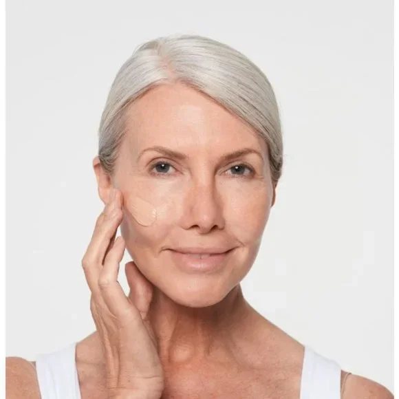 MakeSense® Color Correcting Tinted Moisturizer  Light-Medium CCTM - Picture 5 of 10